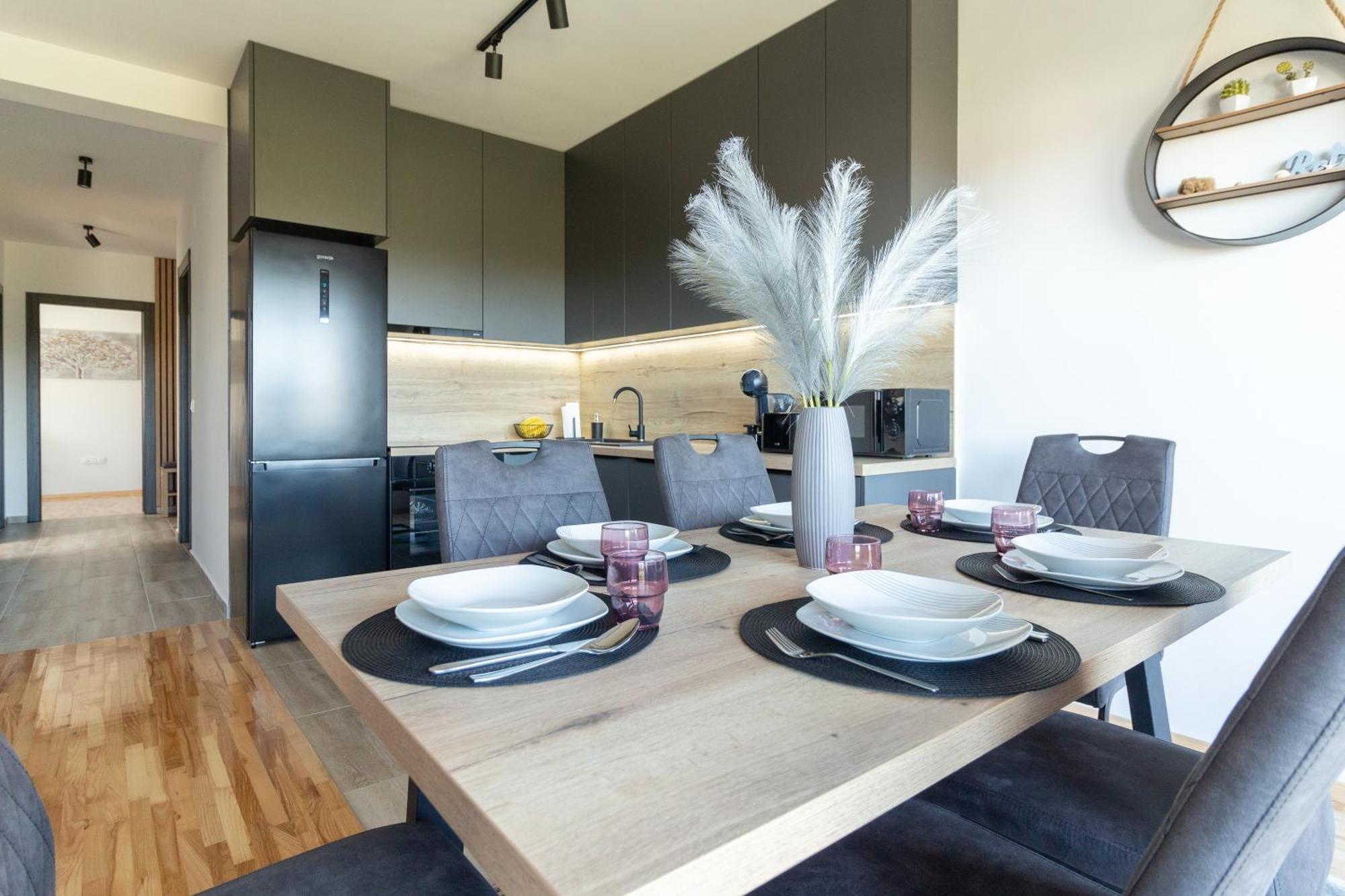Modern And Spacious Apartment Helena Near The Beach Privlaka  Exterior foto